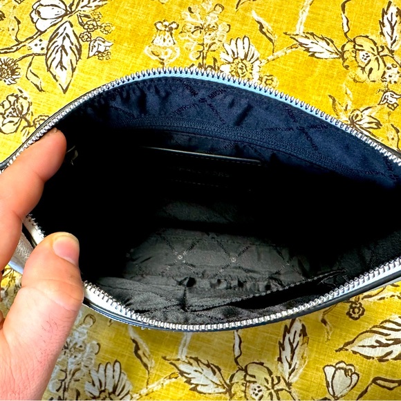 Michael Kors Bag and Wallet Set - Picture 4 of 7